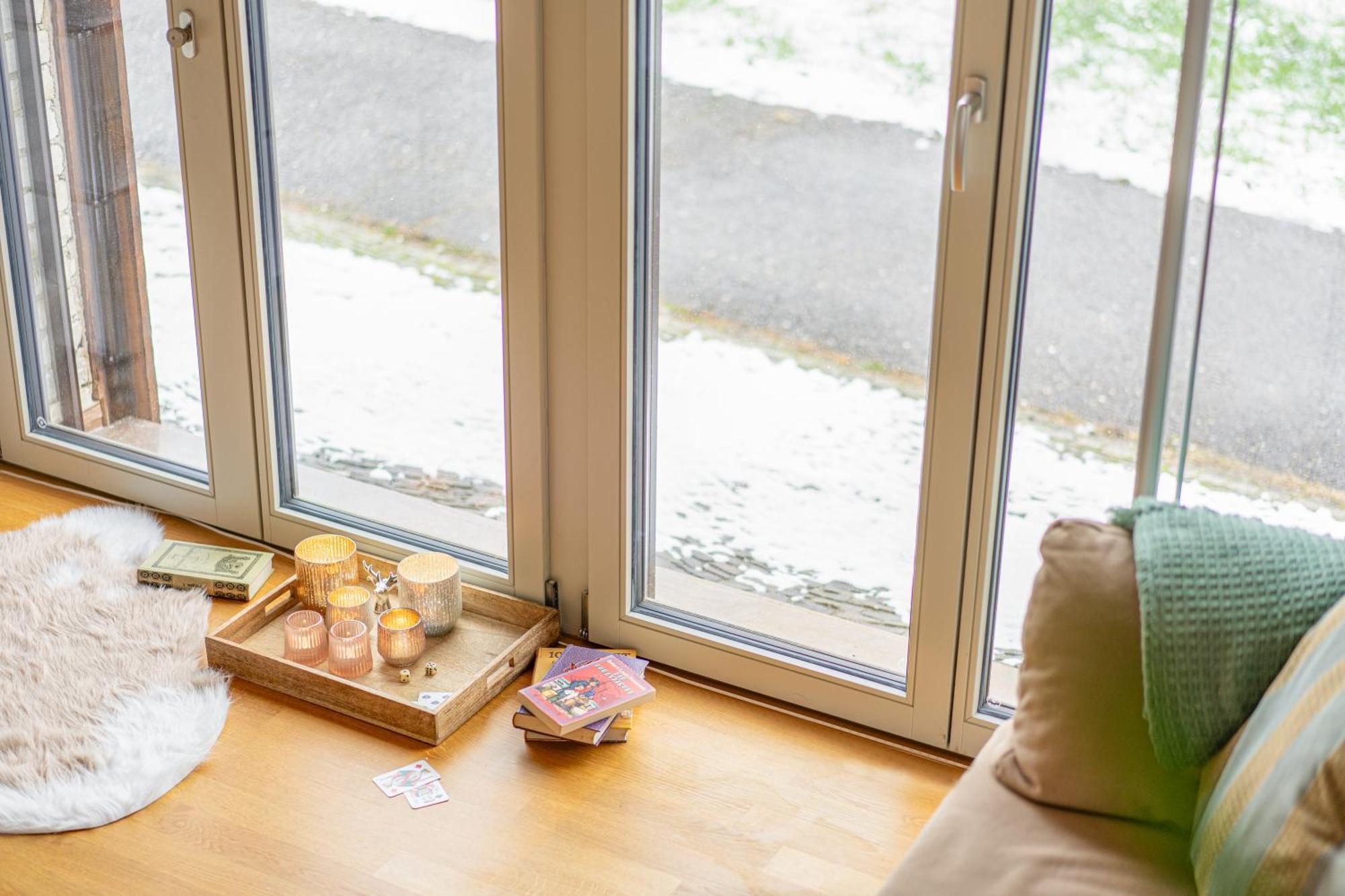 ברוג Tiny House Chez Claudine - Relaxen, Workspace, Naehe Thermen, Netflix, Free Parking & Wifi מראה חיצוני תמונה