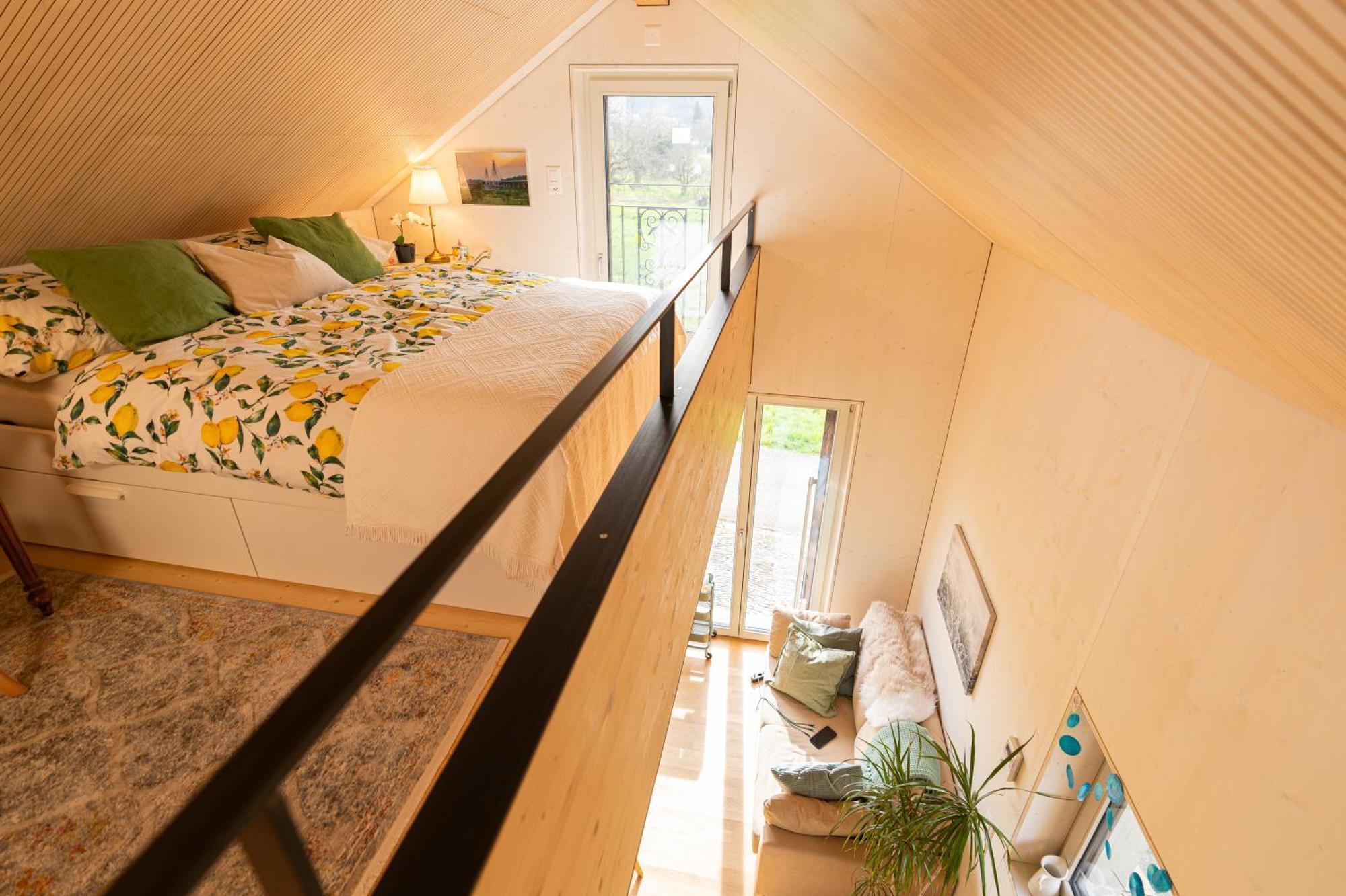 ברוג Tiny House Chez Claudine - Relaxen, Workspace, Naehe Thermen, Netflix, Free Parking & Wifi מראה חיצוני תמונה