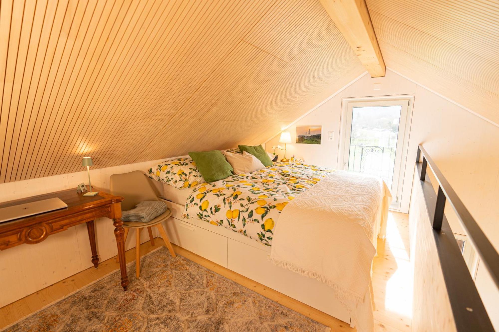 ברוג Tiny House Chez Claudine - Relaxen, Workspace, Naehe Thermen, Netflix, Free Parking & Wifi מראה חיצוני תמונה